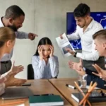 Lingkungan Toksik dan Atasan yang Berbahaya: Apakah Waktu untuk Resign?