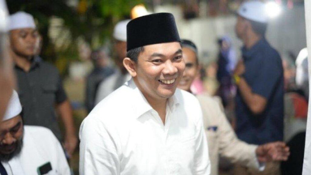 Perjalanan Karier Andi Rudi Latif Bupati Tanah Bumbu,Intip Gebrakan Barunya
